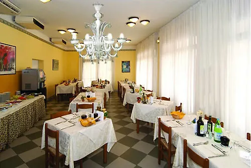Hotel Bahia Caorle 3*,  Italien